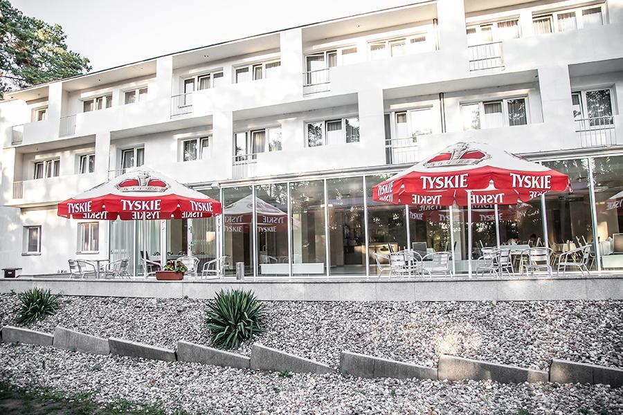 Papaver Hotel Ślesin Extérieur photo
